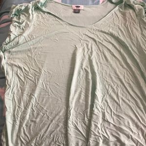 Mint colored flared shoulders tee.
